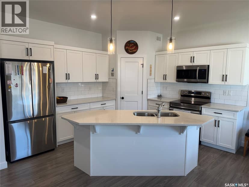 160 Echo LANE — photo 7 of 40