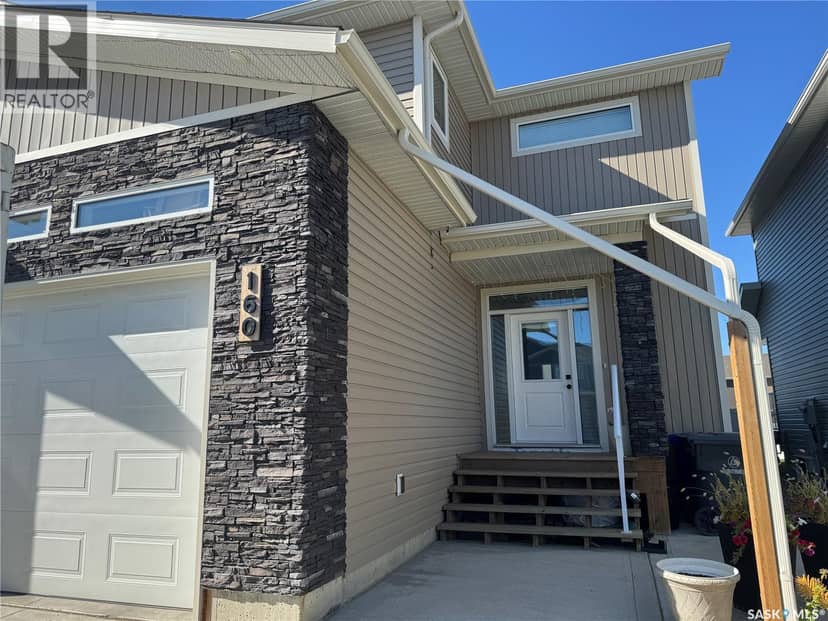 160 Echo LANE — photo 3 of 40