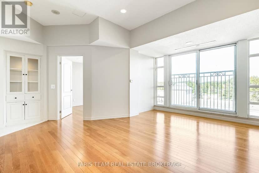 82 - 74 Ross Street — photo 14 of 32