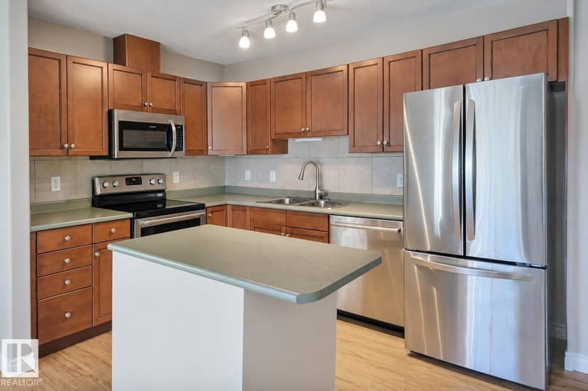 #130 50 Woodsmere Cl, Fort Saskatchewan, photo 3