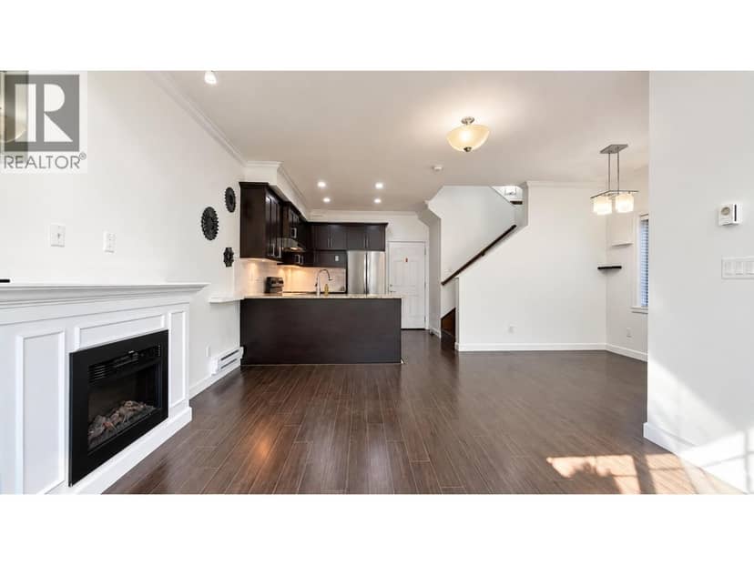 2 8531 WILLAMS ROAD, Richmond, photo 3