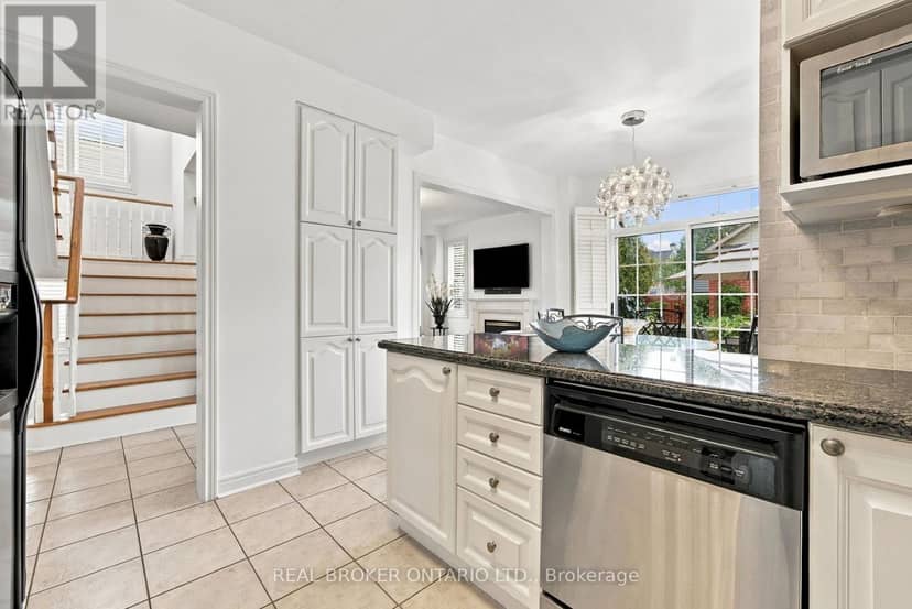 33 Pascoe Drive — photo 18 of 39