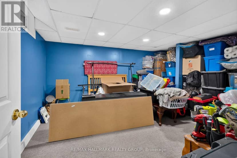 502 Rougemount Crescent — photo 31 of 40