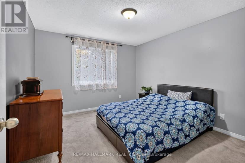 502 Rougemount Crescent — photo 25 of 40