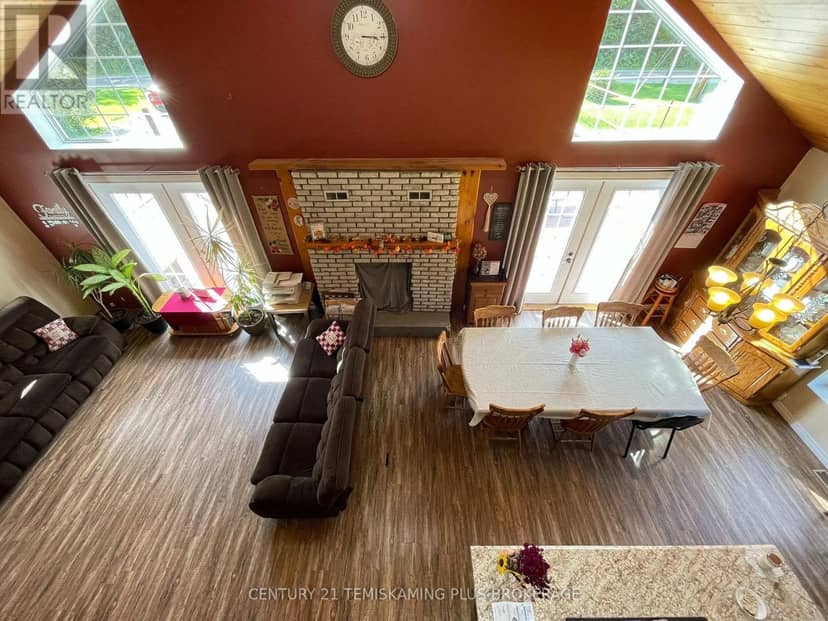 257039 Hillview Road — photo 17 of 40