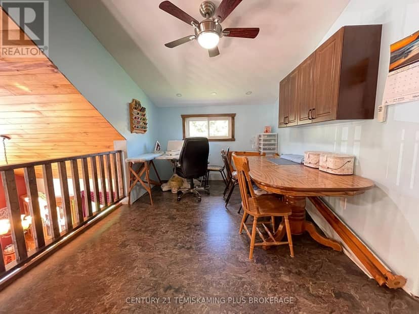 257039 Hillview Road — photo 18 of 40