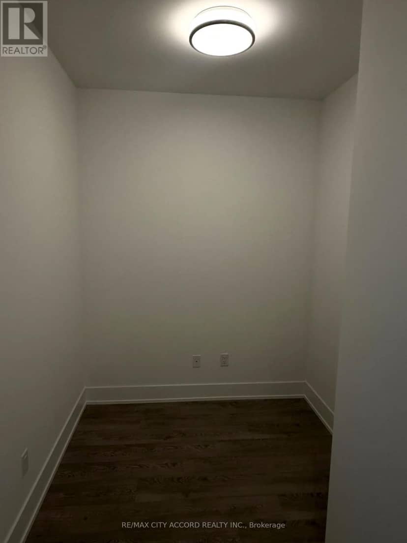 108 - 259 The Kingsway, Toronto, photo 3