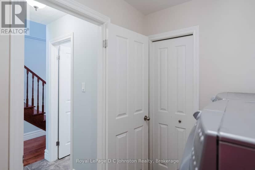 482 Creekwood Drive — photo 27 of 40