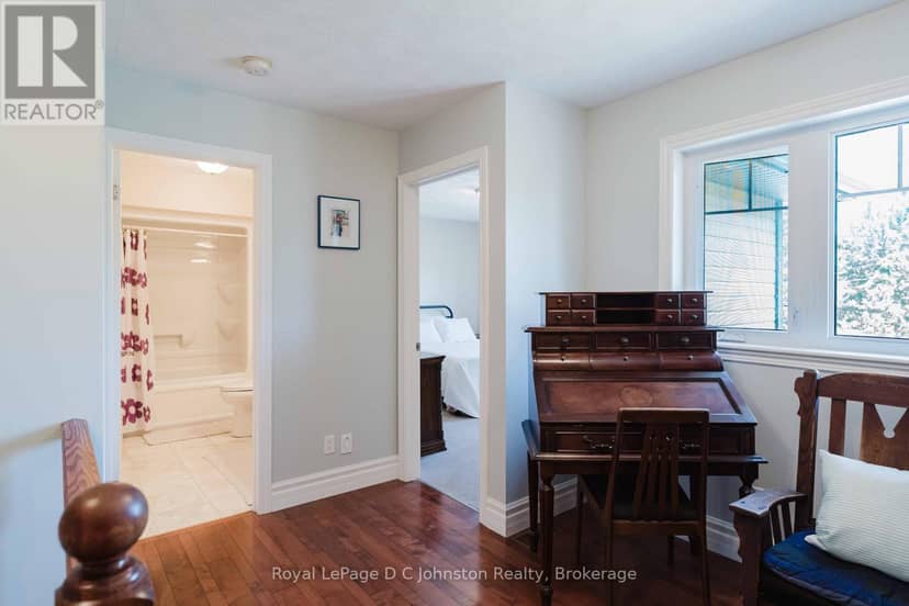 482 Creekwood Drive — photo 29 of 40