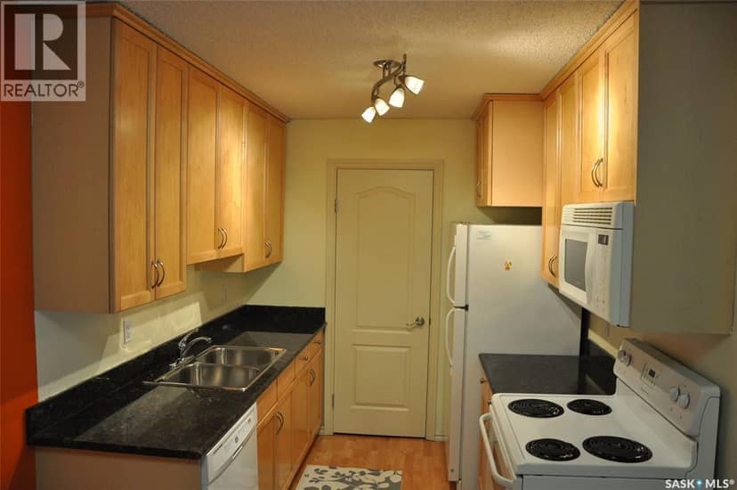 306C 1121 McKercher DRIVE, Saskatoon, photo 5
