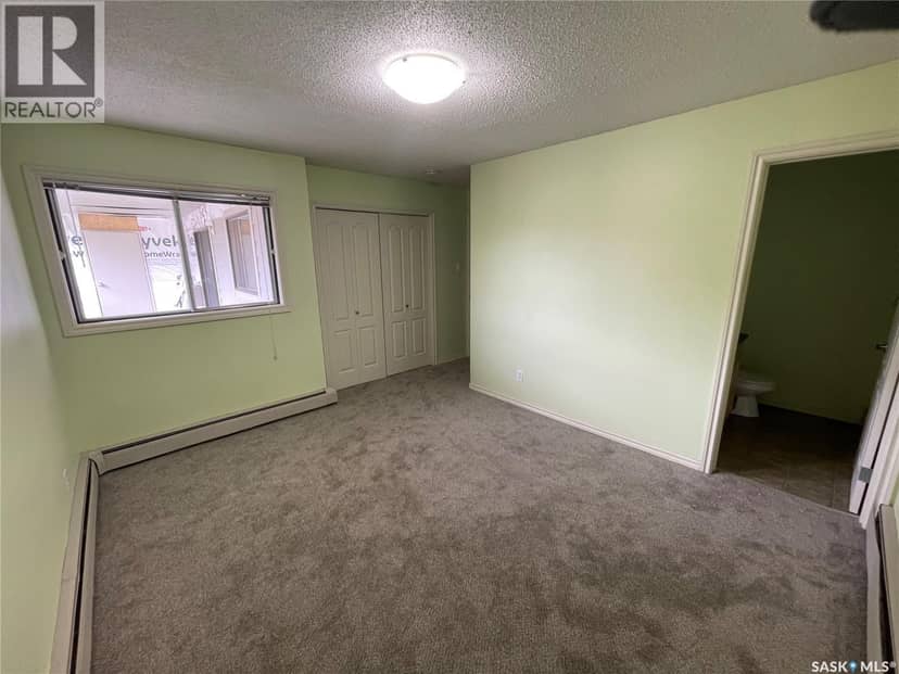 306C 1121 McKercher DRIVE — photo 9 of 19