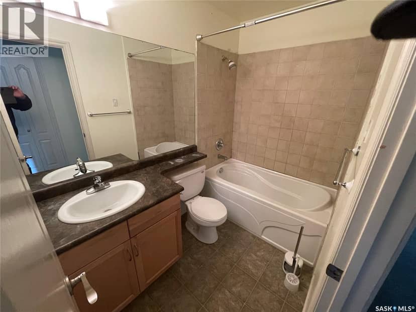 306C 1121 McKercher DRIVE, Saskatoon, photo 7