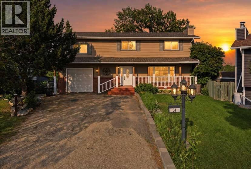 31 Willow Crescent, Lacombe, photo 2