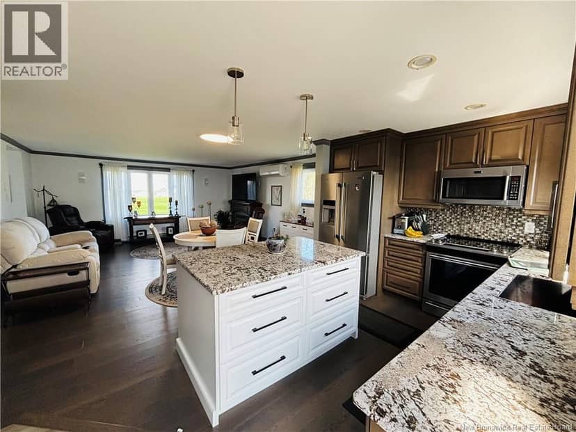 10 Thibodeau Lane, Baie-Sainte-Anne, photo 5