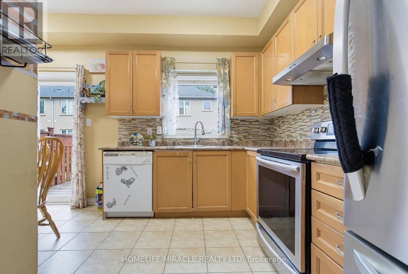 54 - 169 Tom Taylor Crescent — photo 16 of 29