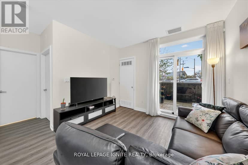 109 - 3560 St. Clair Avenue E — photo 14 of 30