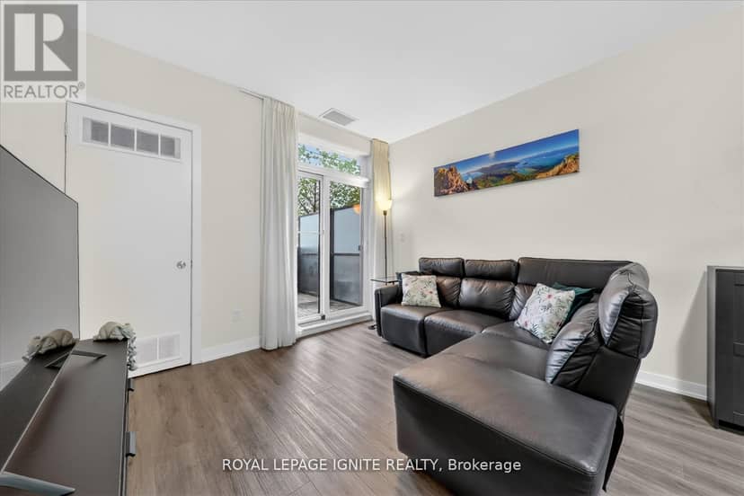 109 - 3560 St. Clair Avenue E — photo 15 of 30
