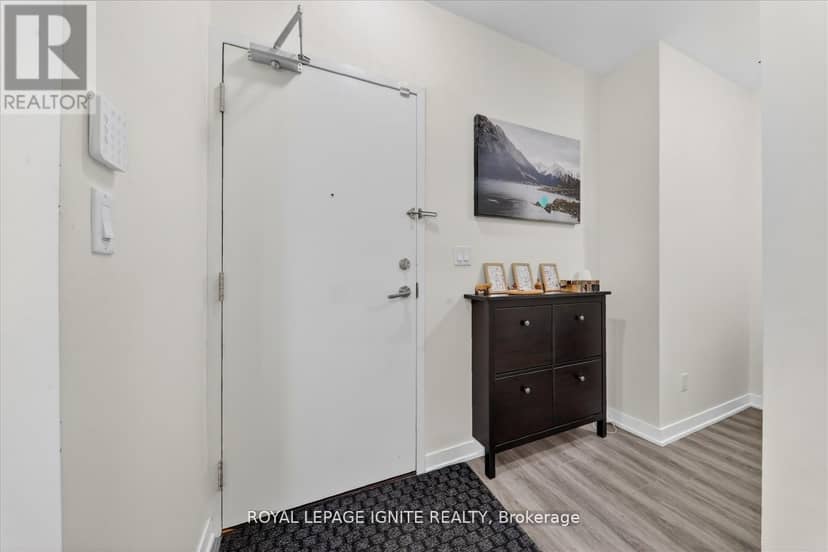 109 - 3560 St. Clair Avenue E — photo 6 of 30