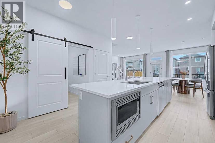250 Hotchkiss Common SE — photo 11 of 40