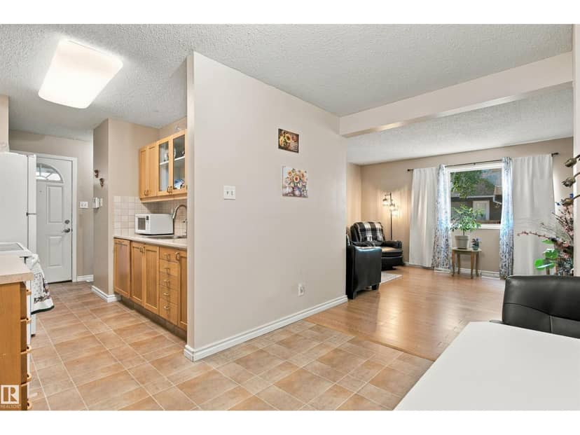 52 Belmead Gardens Gd NW — photo 12 of 40
