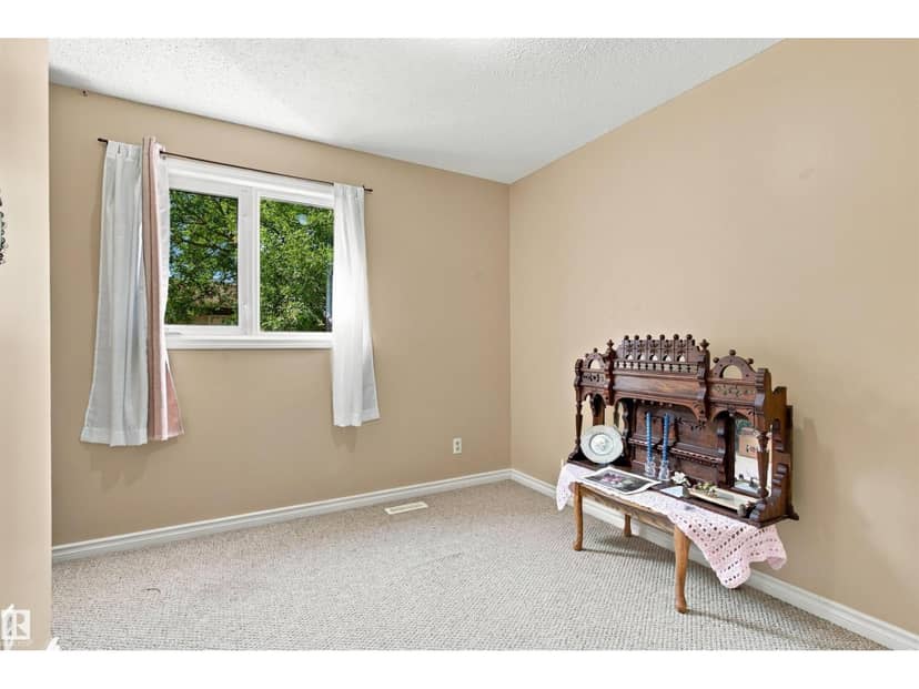52 Belmead Gardens Gd NW — photo 27 of 40