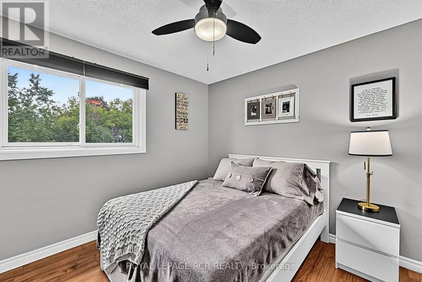 169 Mackenzie Street — photo 22 of 39