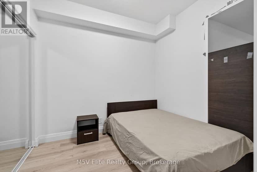 341 - 652 Princess Street — photo 16 of 36