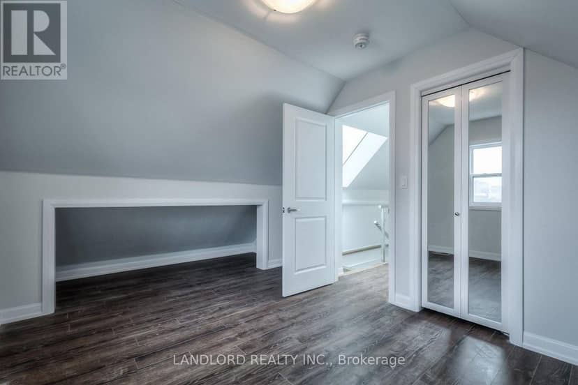 82 Parkway Avenue — photo 13 of 40
