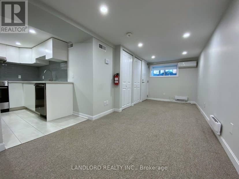 82 Parkway Avenue — photo 32 of 40