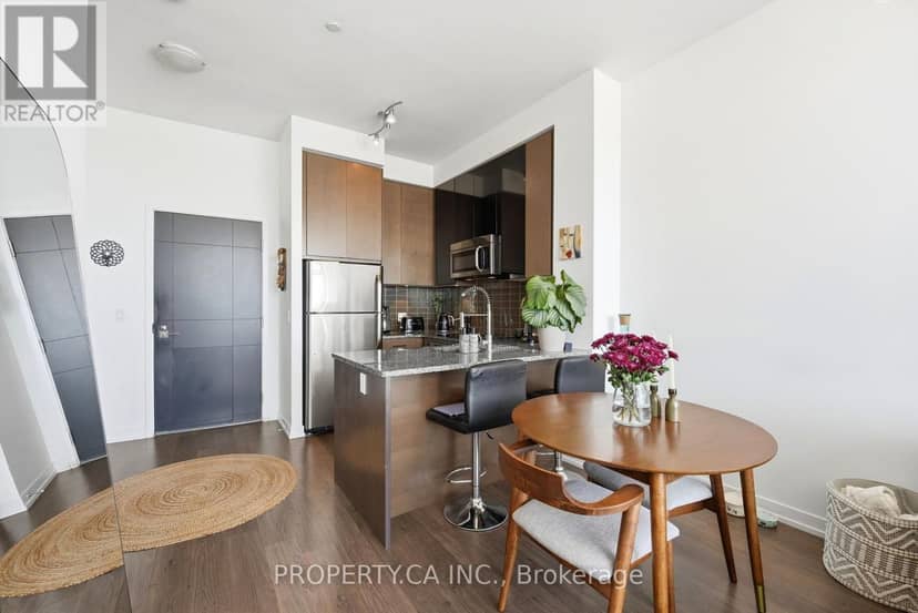 PH3608 - 89 Dunfield Avenue — photo 15 of 23