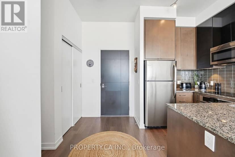 PH3608 - 89 Dunfield Avenue — photo 5 of 23