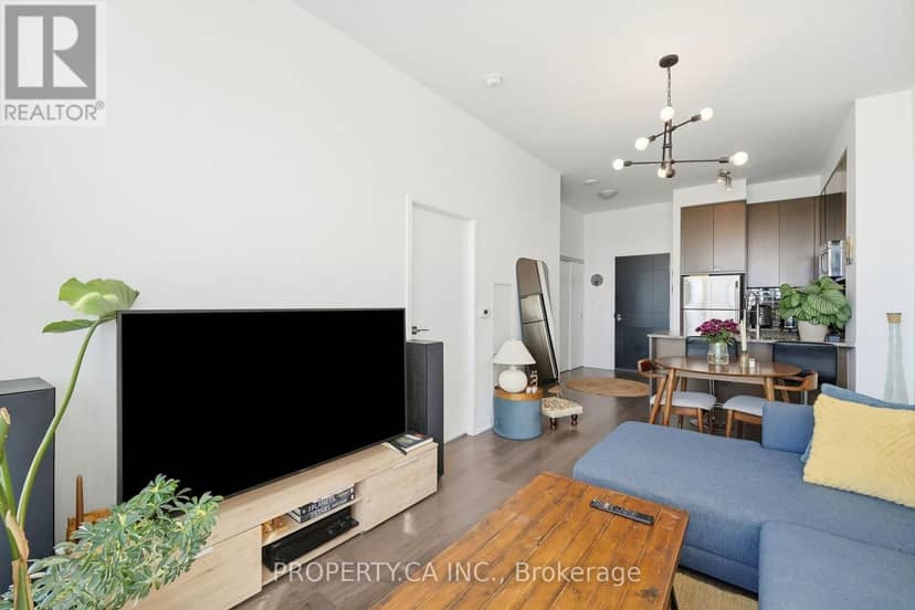 PH3608 - 89 Dunfield Avenue — photo 8 of 23