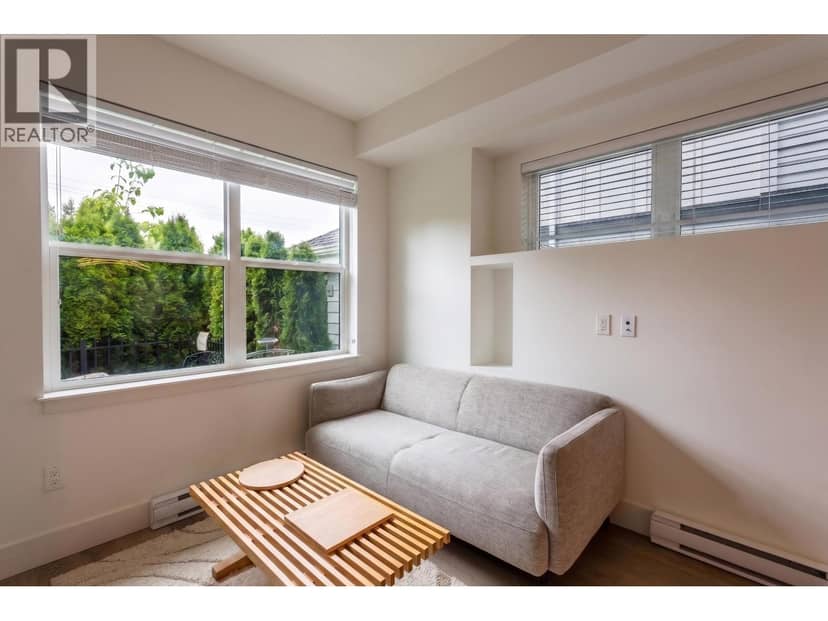 201 6933 ARCOLA STREET, Burnaby, photo 6
