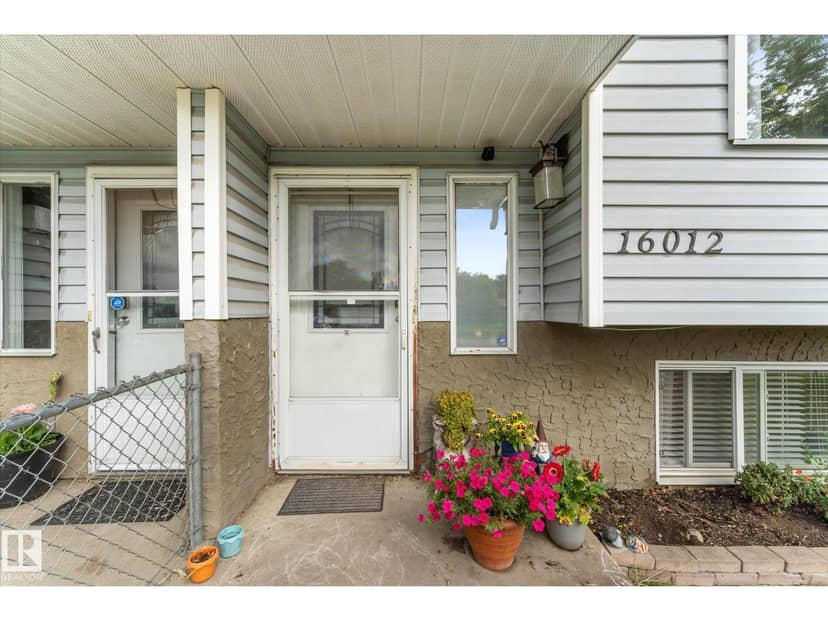 16012 98 AV NW, Edmonton, photo 6