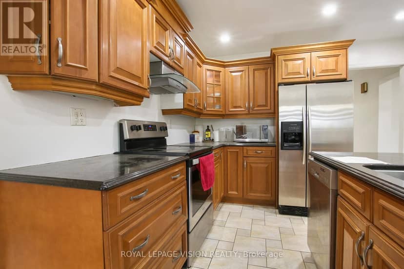 123 Chesham Avenue — photo 12 of 40