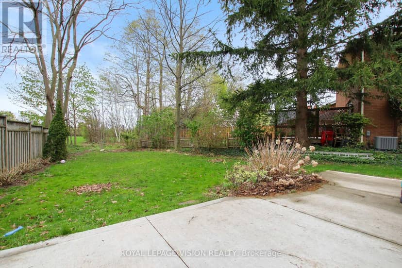 123 Chesham Avenue — photo 29 of 40