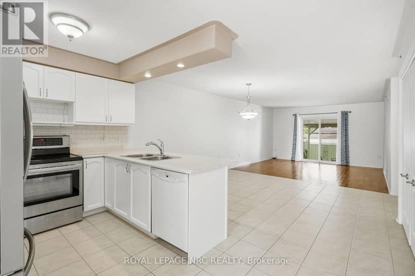 8 Bluegrass Crescent, St. Catharines, photo 5