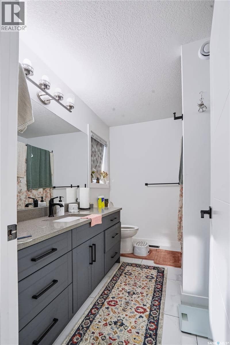 164 Thakur STREET — photo 18 of 34
