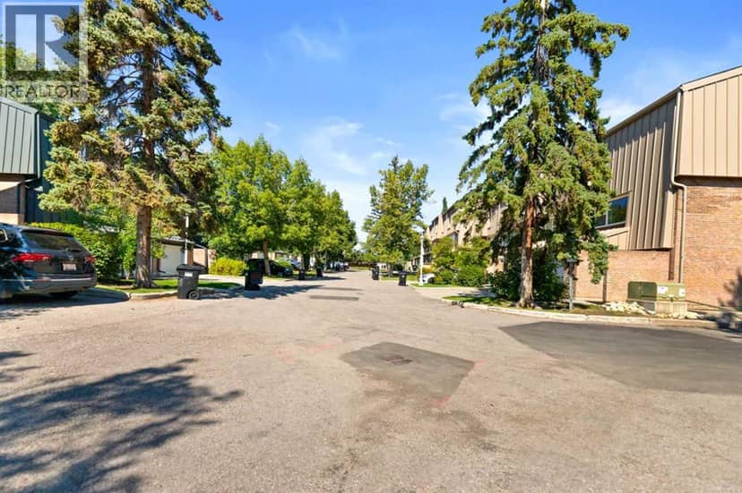 31 Brae Glen Court SW, Calgary, photo 5