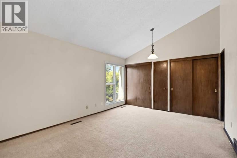 31 Brae Glen Court SW — photo 30 of 40