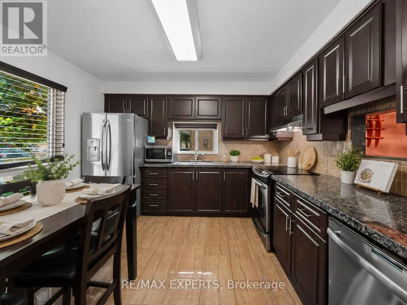 74 Downey Drive — photo 4 of 34