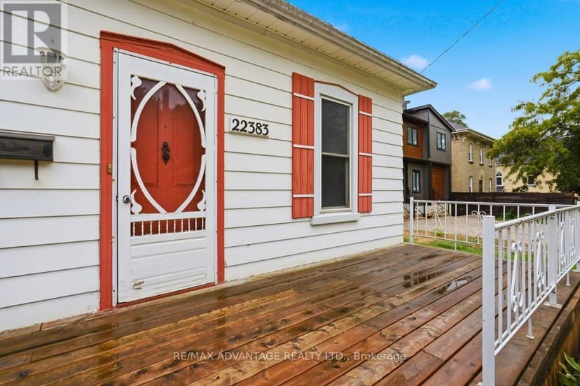 22383 Adelaide Road — photo 13 of 40