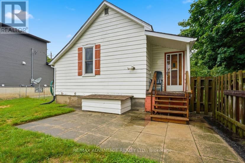 22383 Adelaide Road — photo 32 of 40