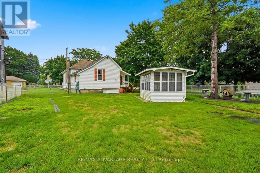 22383 Adelaide Road — photo 36 of 40