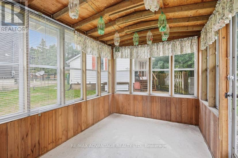22383 Adelaide Road — photo 40 of 40