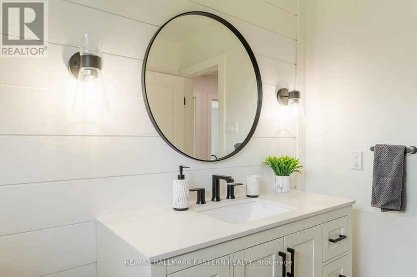 780 Hopkins Avenue — photo 32 of 40
