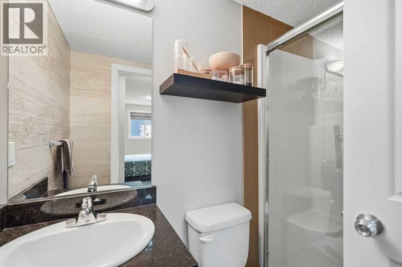 4101, 403 Mackenzie Way SW — photo 18 of 27