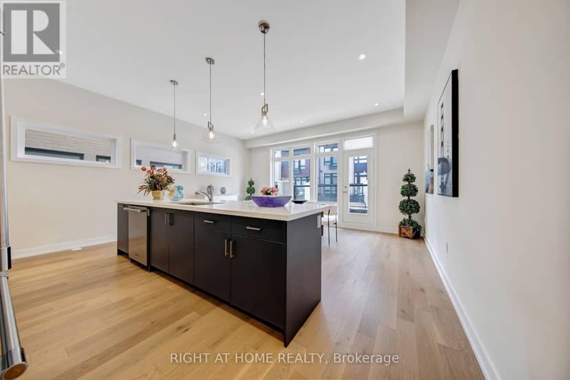 62 Ingersoll Lane — photo 11 of 40