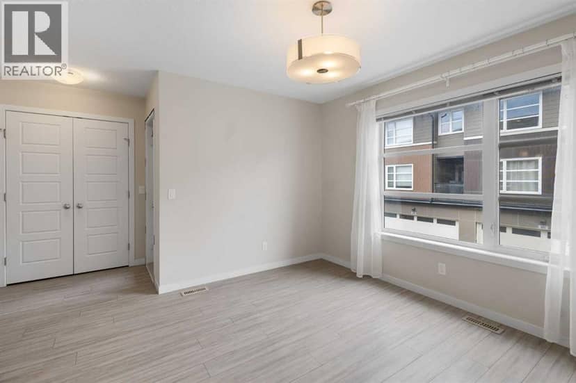 506 Evansridge Park NW — photo 13 of 40