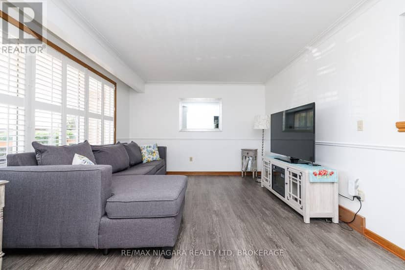 121 Garon Avenue — photo 5 of 39